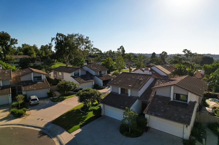 2002-Leafwood-Pl-MLS-Res-43