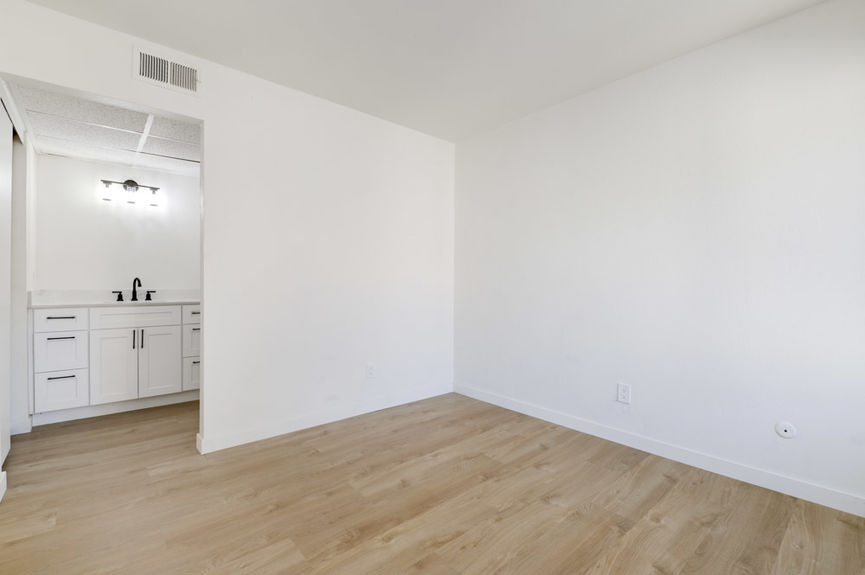 Rancho Mission-MLS-17