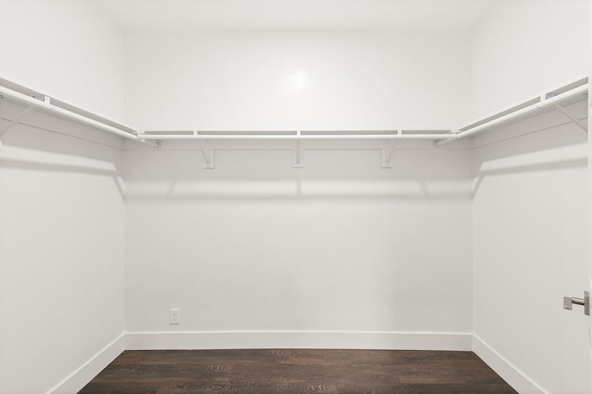 9767-Claiborne-Sq-MLS-Res-10