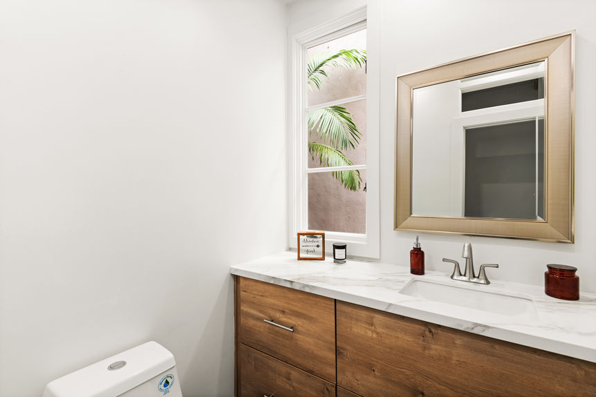 9767-Claiborne-Sq-MLS-Res-28