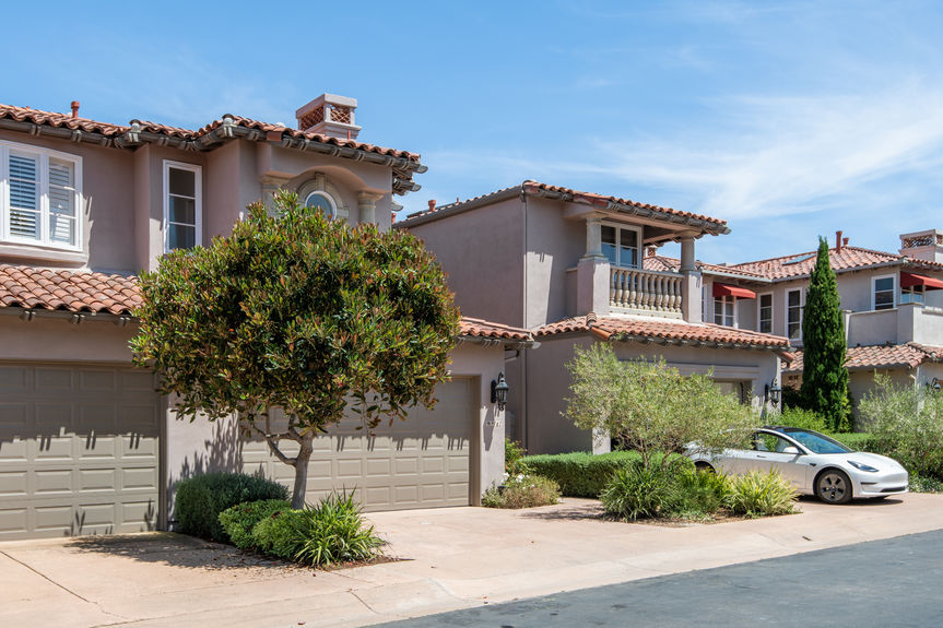 9767-Claiborne-Sq-MLS-Res-43