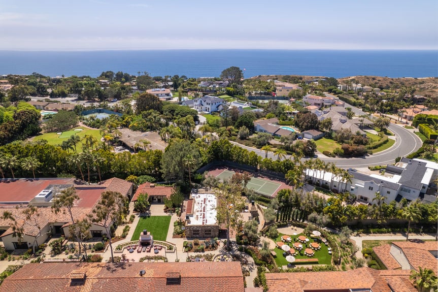 9767-Claiborne-Sq-V2-MLS-Res-12