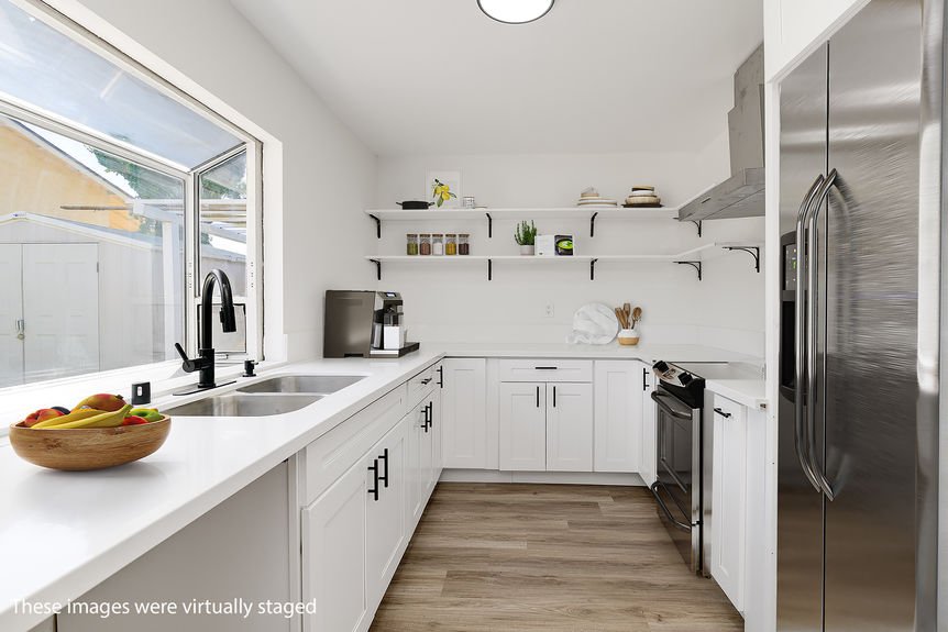 Shannon Elias - Bluffview-LARGE-10 nhi