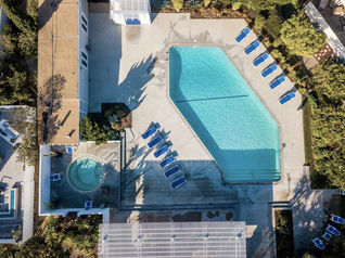 Dana Light Pool And Spa