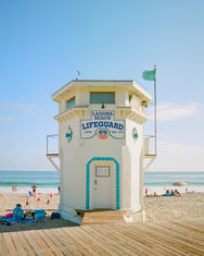 Laguna Beach Main Beach boardwalk and lifeguard tower view
