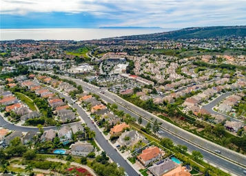 Gated entry and landscaped streets at Bear Brand JM Peters