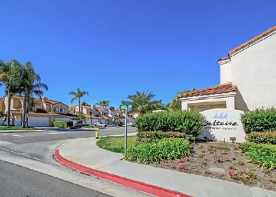Saltaire laguna heights monument sign