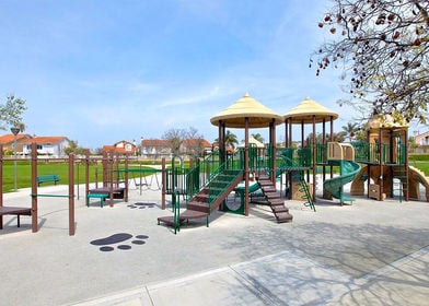 Niguel Heights Park tot lot
