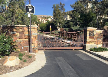 Reserve North gated entry