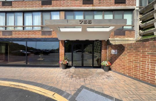 20250905190810674811000000-o