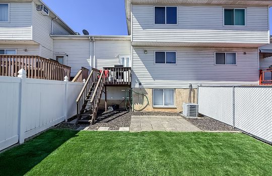 Boulder-St-Huguenot-Staten-island.jpg