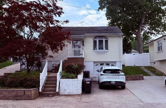 Exterior of 18 Cypress Avenue in Sunnyside Staten Island near Clove Lakes Park