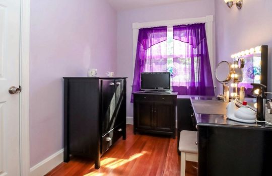 72-dubois-avenue-port-richmond-staten-island-bedroom