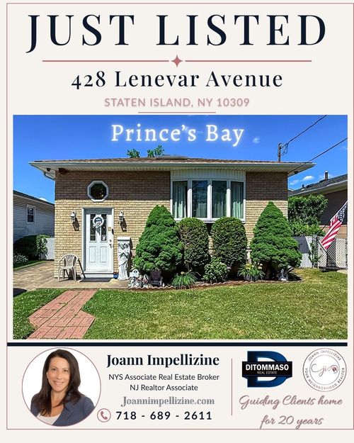 Custom-Crafted Prince's Bay Ranch with Finished Basement & Beautiful Woodwork