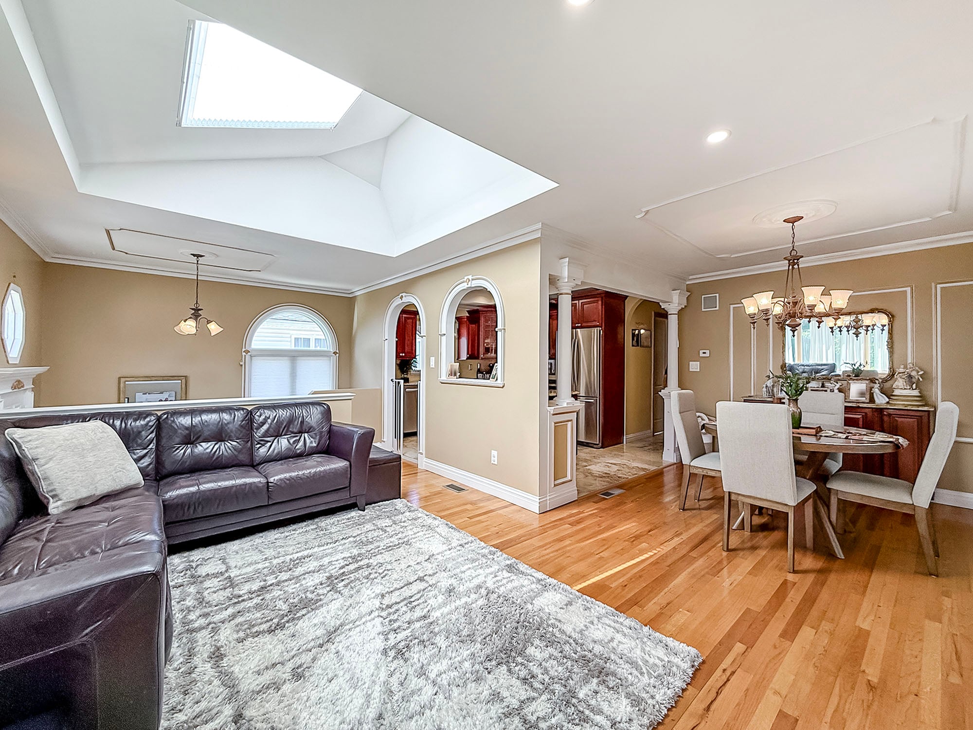 Interior details of Prince's Bay Staten Island ranch