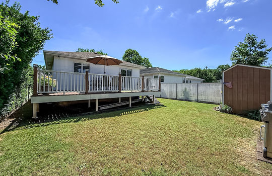 Prince's Bay Staten Island Yard with Deck