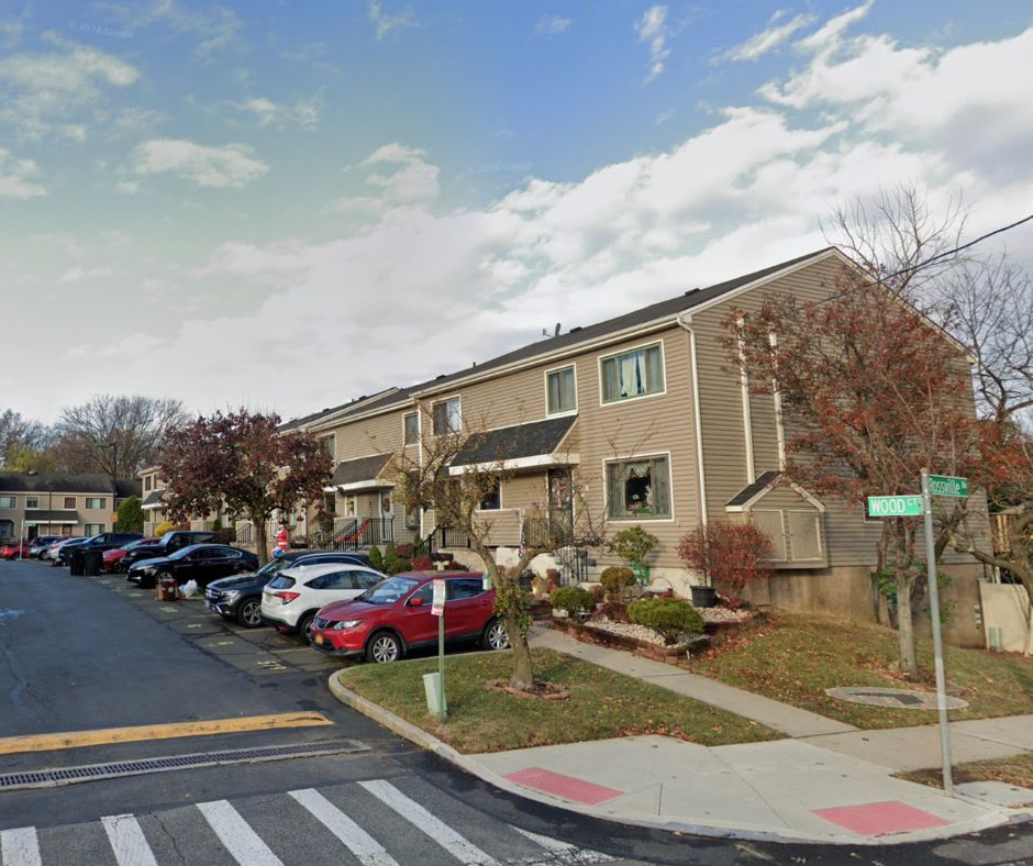 Just Sold graphic for 21 Wood Court in Rossville Staten Island represented by Joann Impellizine Realtor