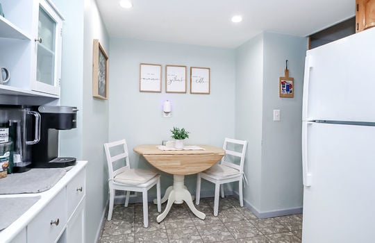 Kitchen Apt.