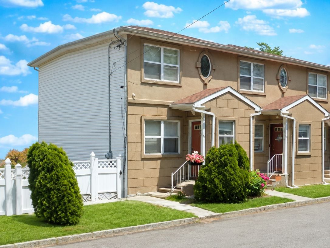 273 Jewett Avenue B Staten Island seller case study