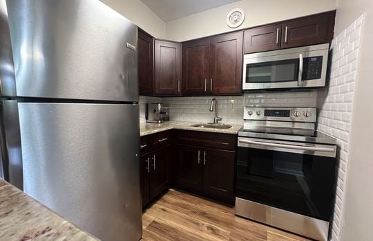 Additional view of the kitchen in 3747 Amboy Road Unit 1B.