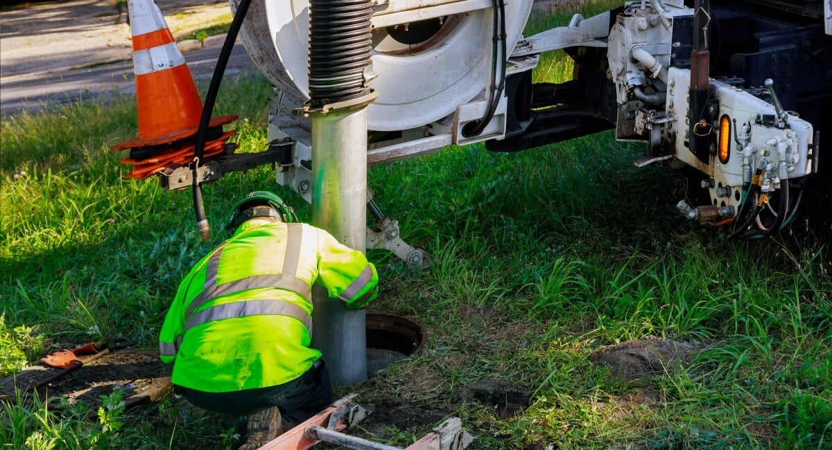 Image accompanying guidance about septic tank pumping