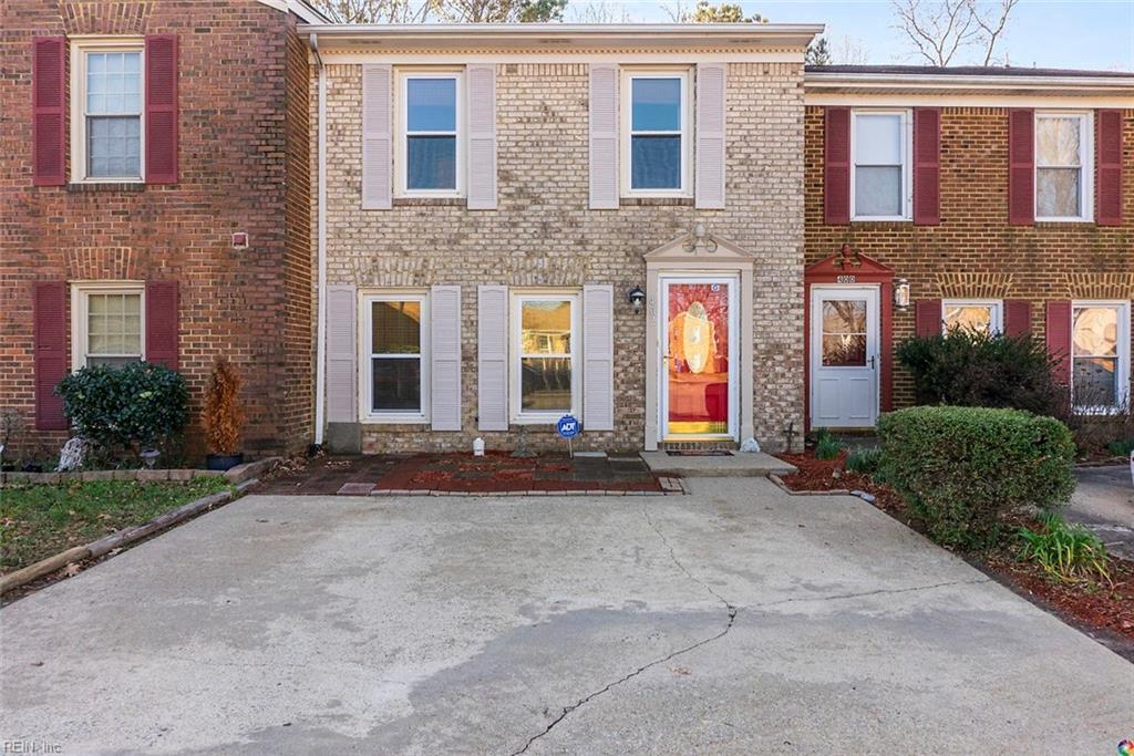 402 Cadbury Cir Atkinson Realty