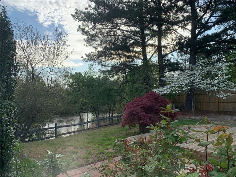 10431991-290-home-20.lg