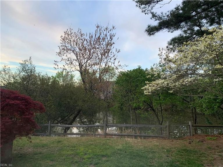 10431991-290-home-2.lg