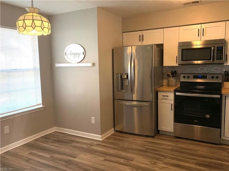 10431991-290-home-3.lg