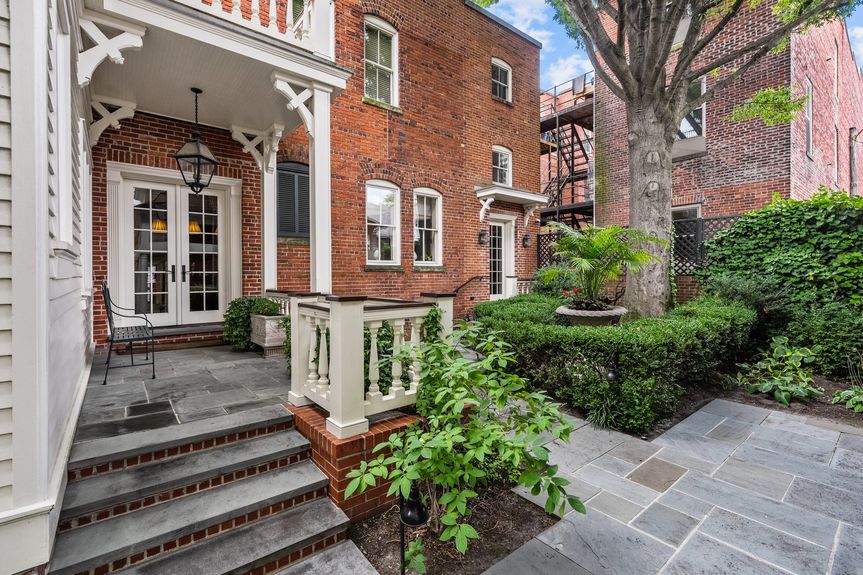 31-web-or-mls-A1A06342