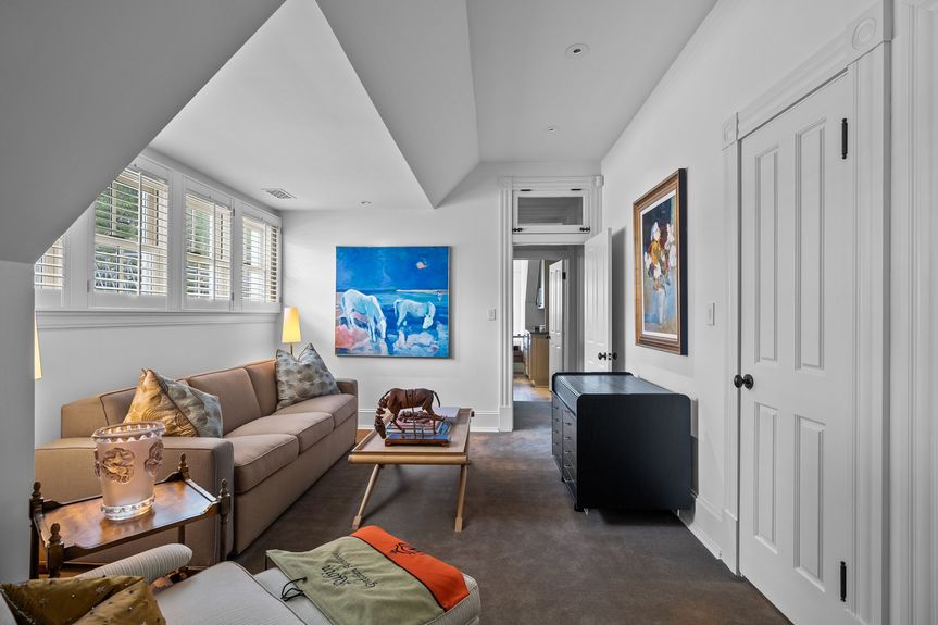 62-web-or-mls-A1A06444