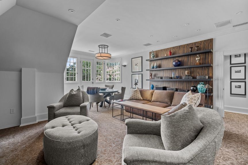 65-web-or-mls-A1A06453