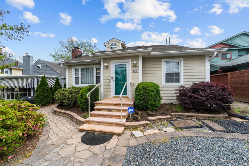 1-web-or-mls-_Y9A9202