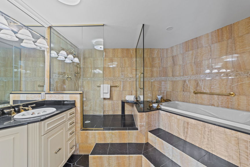 17-web-or-mls-_Y9A0221