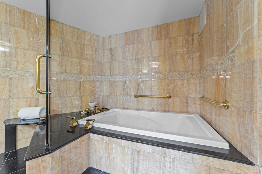 19-web-or-mls-_Y9A0245