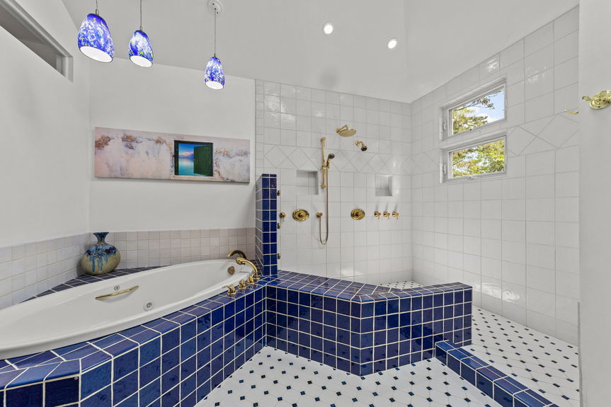 44-web-or-mls-_Y9A8957