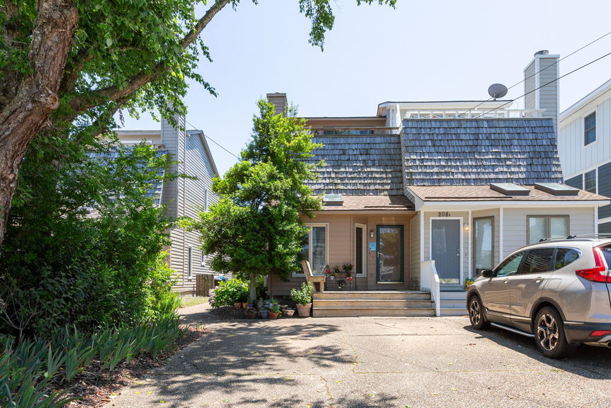 1-web-or-mls-208-64th-st-a