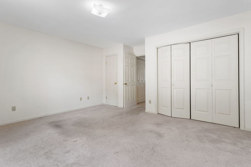 12-web-or-mls-208-64th-st-a