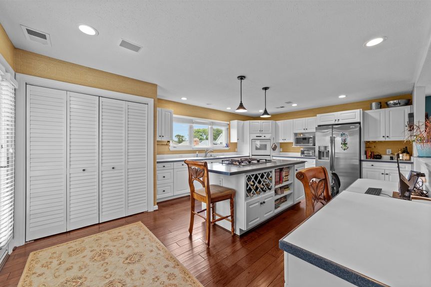 25-web-or-mls-_Y9A1699