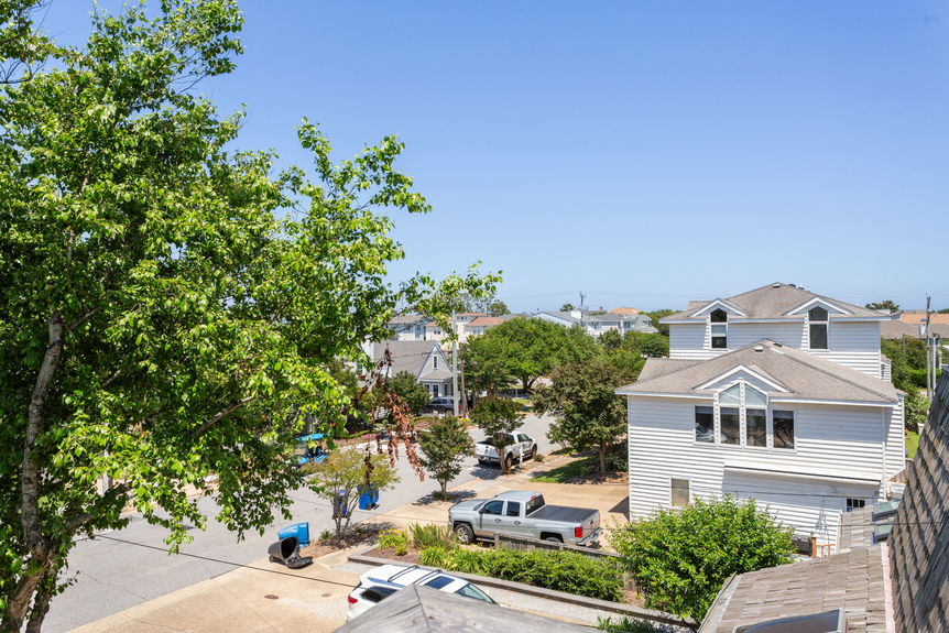 30-web-or-mls-208-64th-st-a