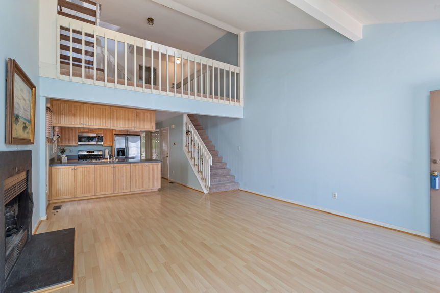 4-web-or-mls-208-64th-st-a