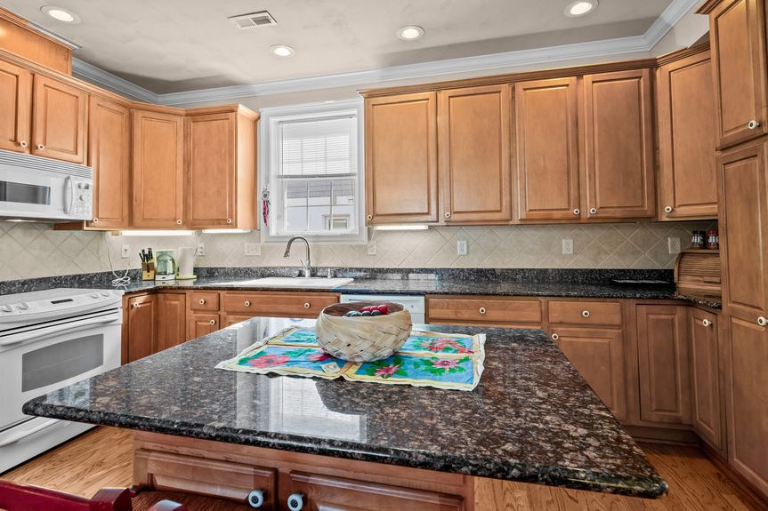 16-web-or-mls-MACK8590