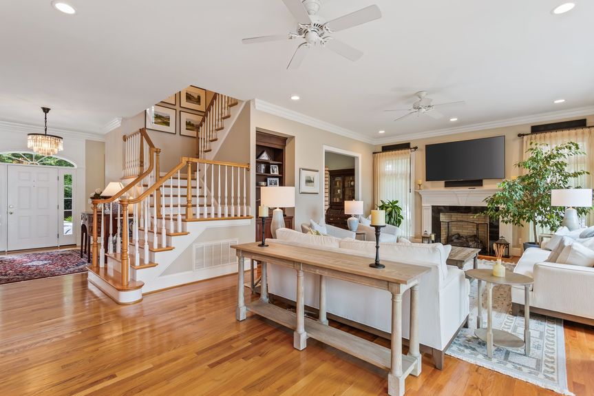 19-web-or-mls-712-55th-st