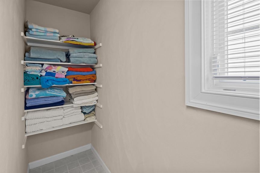 21-web-or-mls-MACK8644