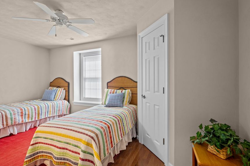 25-web-or-mls-MACK8665