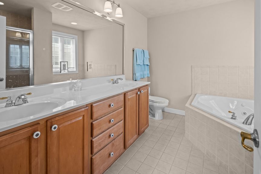 29-web-or-mls-MACK8683