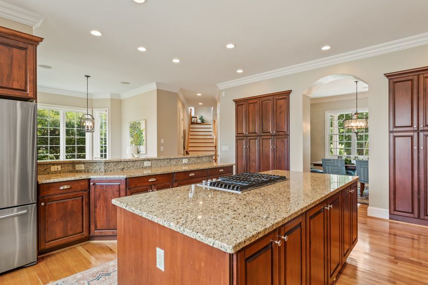 4-web-or-mls-712-55th-st