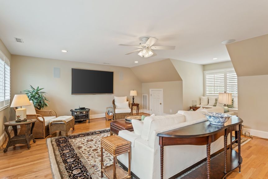 56-web-or-mls-712-55th-st