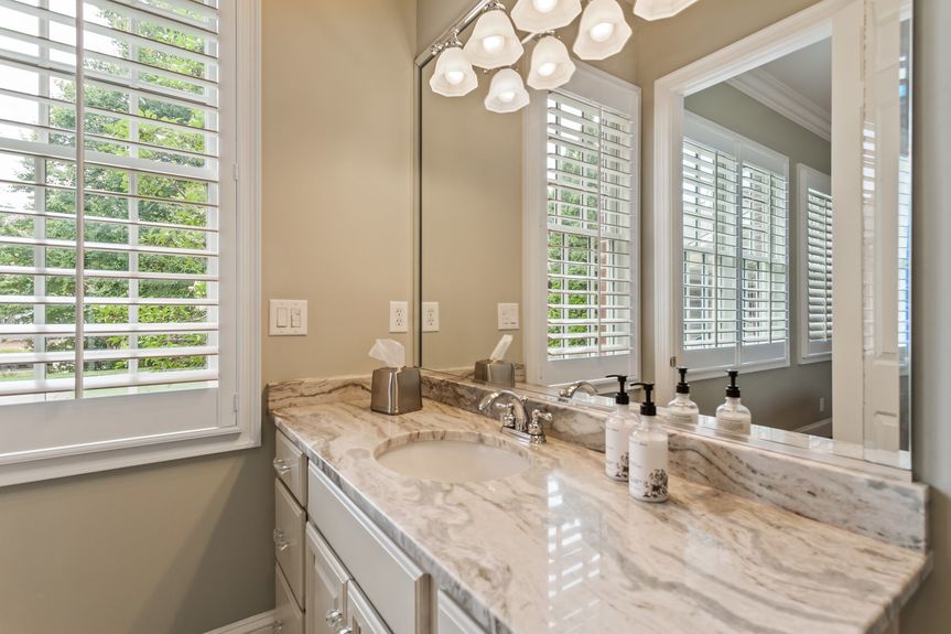 57-web-or-mls-712-55th-st