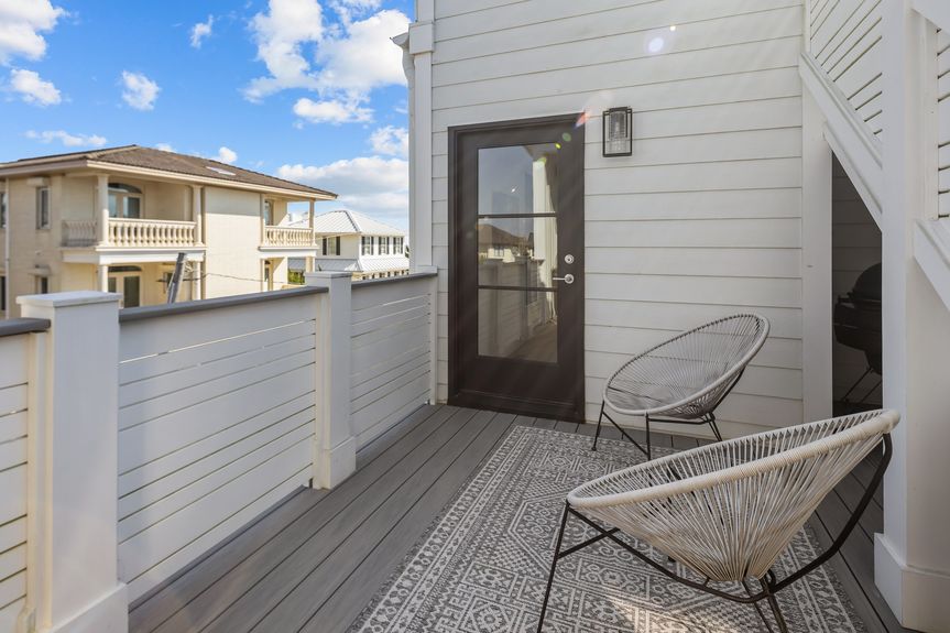 19-web-or-mls-105 51st St, Virginia Beach, VA 23451_10242024_Exterior_025